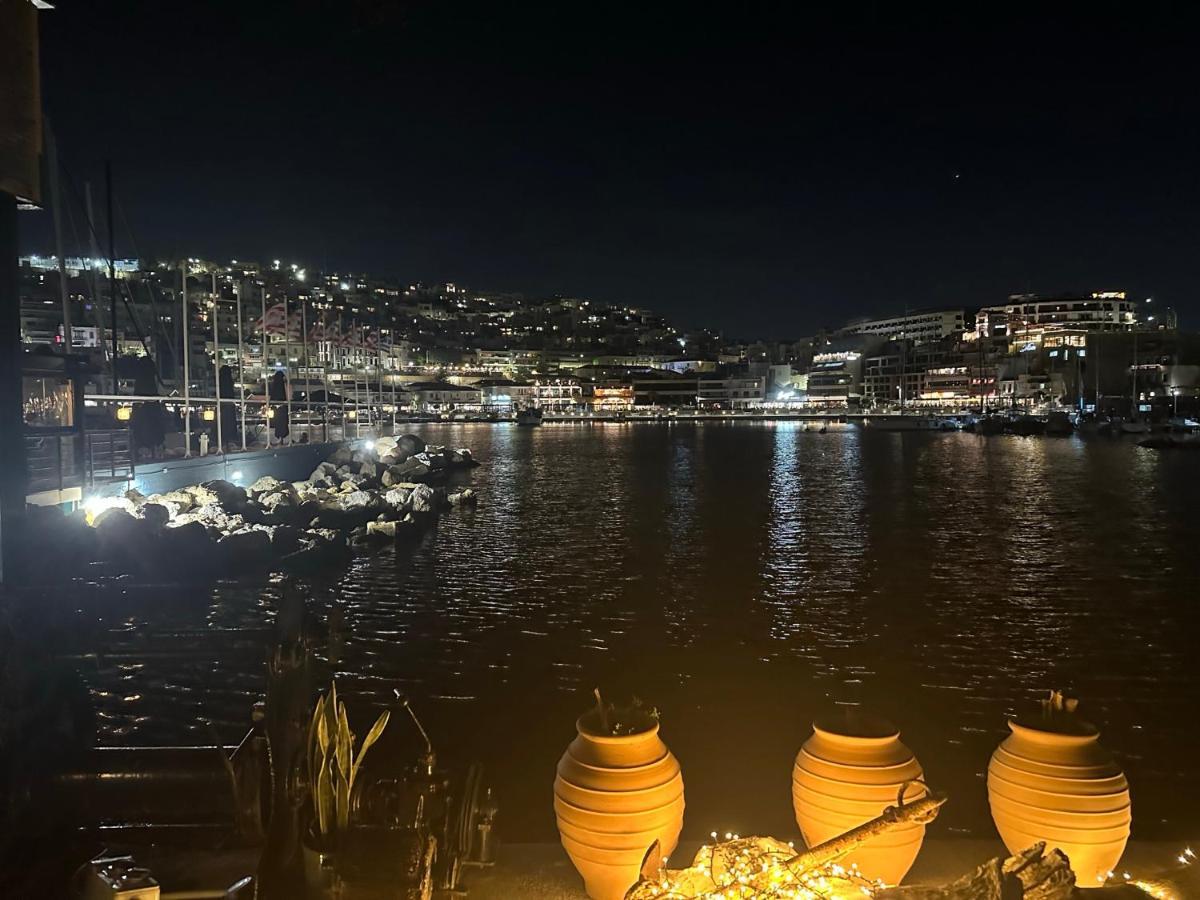 Apartment Center Piraeus Location Kastella Passalimani Port المظهر الخارجي الصورة